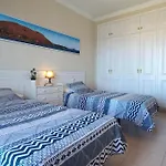 Atlantic Ocean Views And Tranquility דירה